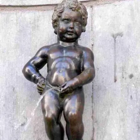 Robert 20 Brussels-charleroi-airport *