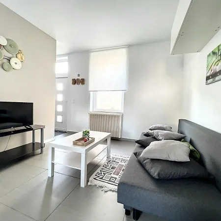 Robert 20 Brussels-charleroi-airport *