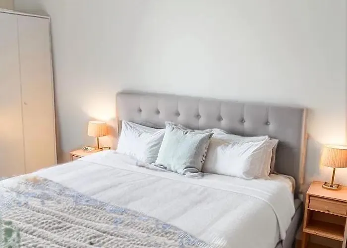 Nyaraló Robert 20 Brussels-charleroi-airport *